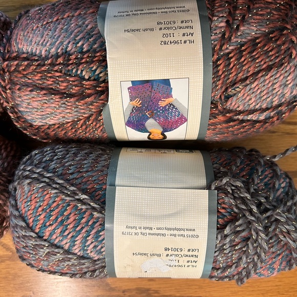 Yarn Bee Dazzling Yarn - Multicolor - Picture 2 of 7